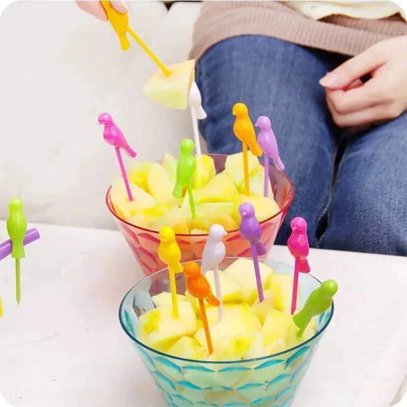 6 PIECES FRUITS FORK