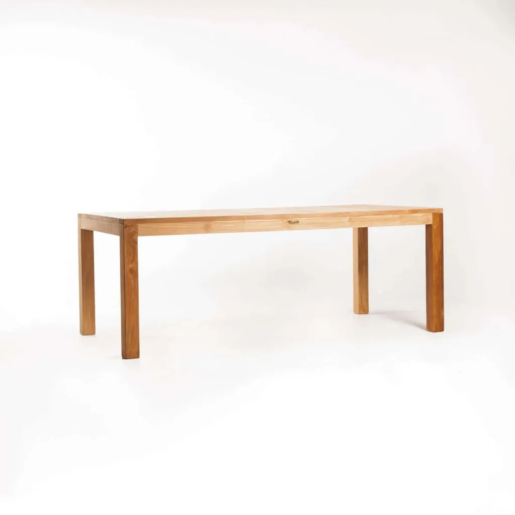 HAMPTON TEAK TABLE