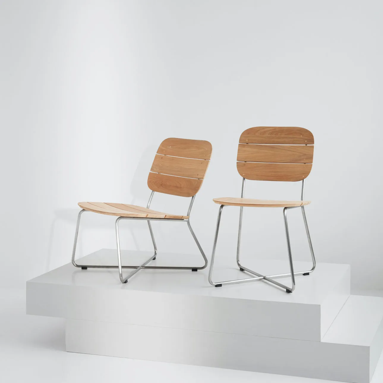 Lilium Chair