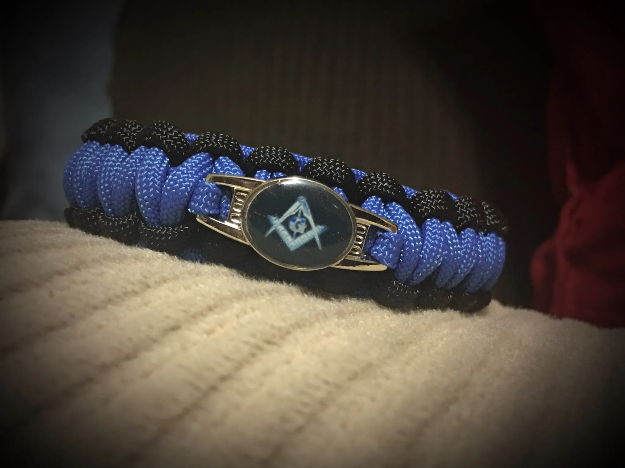 Paracord - Masonic Bracelet (Black and Blue)