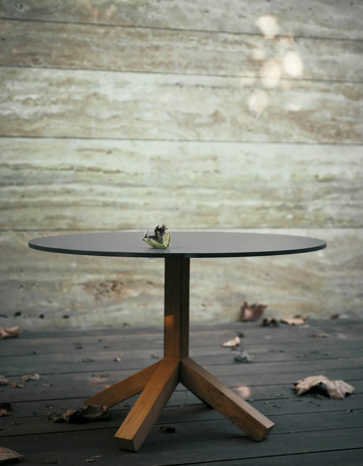 Root Outdoor Side Table